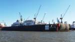Hamburg, Elbe am 11.10.2015: Dock 11 (Schwimmdock)von Blohm + Voss mit der eingedockten EUROPA  