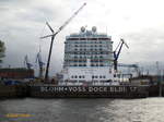REGAL PRINCESS (IMO 9584724) am 23.4.2017, Hamburg, Elbe, bei Blohm + Voss in Dock Elbe 17 /
Kreuzfahrtschiff, Royal Klasse  / BRZ 142.714 / Lüa 330 m, B 38,4 m, Tg 8,55 m / 6 Wärtsilä-Diesel, 4x 12V46 + 2x 14V46, gesamt 62.400 kW (84.840 PS), 22 kn / gebaut 2014 bei  Fincantieri – Cantieri Navali Italiani S.p.A. Monfalcone, Italien  / zugl. Pass. 3560 / Reederei: Princess Cruises, Flagge: Bahamas, Heimathafen: Hamilton / 
Arbeiten bei B+V: Einbau eines neuartigen elektronischen Kontroll- und Bedienungssystem für Passagiere, Überholung innen + außen, Anstricherneuerung /
