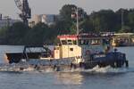 Beh�rdenschiff CHICAGO (ENI 04814070); Datum: 15.07.2026; Aufnahmeort: Elbe/Hafen Hamburg, Deutschland.