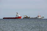 FS CRATHES (IMO 9395458) und FRANCESCO DI GIORGIO (IMO  9280201) vor Thiessow.