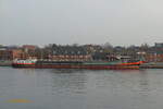 v.d.GRAAF.sr (ENI 02314433) am 10.4.2023 im Industriehafen Rendsburg /  ex-Name: HOIG ROOK SR.