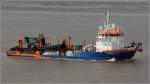Der 2000 gebaute Laderaumsaugbagger HAM 317 (IMO 9208497) fährt am 06.06.2015 beladen die Weser abwärts, um in der Nordsee sein Baggergut zu verklappen. Die HAM 317 ist 95,5 m lang, 18,4 m breit, hat eine GT/BRZ von 4.548 und eine DWT von 6.780 t. Heimathafen ist Rotterdam (Niederlande).