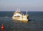 Das 99m lange Baggerschiff DE BOUGAINVILLE am 07.03.24 vor Rostock