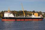 Saugbagger OSTERIFF; Aufnahmeort: Elbe/Hafen Hamburg, Deutschland; Datum: 13.10.2025; Info: (IMO 9832767, MMSI 211401960) Das Bild zeigt die Osteriff beim Auslaufen zu einer Testfahrt Kurs Cuxhaven.