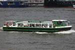 Hafenbarkasse BETTINA EHLERS (MMSI 211464790); Eigner/Betreiber: Reederei Ehlers; Datum: 09.05.2026; Aufnahmeort: Elbe/Hafen Hamburg, Deutschland. Das Bild entstand zum 837. Hafengeburtstag.