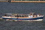Hafenbarkasse CHRISTA GLITSCHER (ENI 05107340); Eigner/Betreiber: Glitscher; Datum: 03.08.2026; Aufnahmeort: Elbe/Hafen Hamburg, Deutschland.