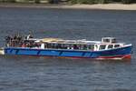 Hafenbarkasse ELLI GLITSCHER (H3038); Eigner/Betreiber: Glitscher GmbH; Datum: 08.05.2026; Aufnahmeort: Elbe/Hafen Hamburg, Deutschland; Das Bild entstand anl�sslich der Einlaufparade zum 837. Hafengeburtstag.