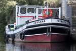 Hafenbarkasse JOHANNA (); Eigner/Betreiber: privat?; Datum: 11.08.2025; Aufnahmeort: Elbe/Hafen Hamburg (Harburger Binnenhafen), Deutschland.