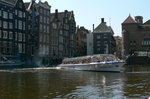 Rundfahrboot Koningin Emma der Rederij Plas aufgenommen 25.04.2009 auf Rundfahrt in Amsterdam