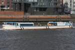 Hafenbarkasse KLEIN FRITZCHEN (ENI 04812340); Eigner/Betreiber: Reederei Abicht; Datum: 30.08.2025; Aufnahmeort: Elbe/Hafen Hamburg, Deutschland.