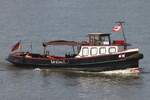 Hafenbarkasse SUHR & CONS 2 (RZ AK-884); Eigner/Betreiber: Privat/Museumshafen Oevelg�nne; Datum: 08.08.2026; Aufnahmeort: Elbe/Hafen Hamburg, Deutschland.