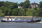 Bunkerschiff BP 45 (ENI 05102470); Datum: 27.05.2026; Aufnahmeort: Elbe/Hafen Hamburg, Deutschland.