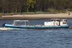 Bunkerschiff HEINRICH II (ENI 05103240); Datum: 07.04.2026; Aufnahmeort: Elbe/Hafen Hamburg, Deutschland.