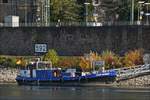 Bunkerboot „Josef Nowag“, ENI 04022540; L 27,85 m; B 5,56 m; Tonnage: 124; Bauwerft: Scheel & Jonke aus Hamburg;  Bj 1953;  Aufgenommen am Rhein in Koblenz, 07.11.2018 (Hans)