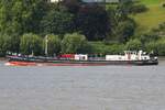 Bunkerschiff KATHI; Eigner/Betreiber: Hans Rinck GmbH; Aufnahmeort: Elbe/Hafen Hamburg, Deutschland; Datum: 28.07.2025; Info: (IMO 7006974) (ENI 05103710) Lüa 43,55 m, B 6,5 m, Tg 1,77 m / 1