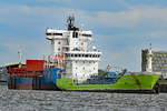 Das 2005 gebaute Bunkerschiff PALLAS GLORY (IMO 9318230) am 27.05.2019 im Hafen von Hamburg