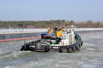 Eisbrecher  STIER  (05011480 , 27,98 x 6,60m) am 18.02.2021 im  MITTELLANDKANAL  auf der Trogbrücke über der Elbe auf Bergfahrt.