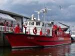 DDR-Feuerlschboot der Berufsfeuerwehr Stralsund im Stralsunder Hafen am 16.07.08