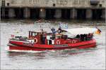 Lschboot FEUERWEHR IV (ENI 05110270) am 12.05.2013 im Hamburger Hafen. Das Lschboot wurde 1930 gebaut, ist 16,50 m lang, 3,60 m breit, hat einen Tiefgang von 1,40 m und war bis 1980 im aktiven Einsatz. Heimathafen ist Hamburg. Frhere Namen: FEUERWERH IV, FEUERSCHUTZPOLIZEI IV, LSCHBOOT IV, OBERBAURAT SCHMIDT, WALTER HVERNICK.