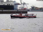 REPSOLD (H21985) am 16.3.2017, Hamburg, Elbe Höhe Blohm + Voss  /

ex OBERSPRITZENMEISTER REPSOLD (1965),  Außerdienststellung 1984, weiter als Reserve- und Pumpboot / ex LÖSCHBOOT IX (1948-1965) / 1941 im Dienst der Kriegsmarine /
Ehem. Löschboot der Feuerwehr Hamburg / Lüa 19,0 m, B 4,1 m, Tg 1,5 m / 1941 bei August Pahl in Hamburg-Finkenwerder / 1987 privat, ''Eignergemeinschaft Feuerlöschboot'', Umbau /  2007 Liegeplatz im Museumshafen Hafencity /
