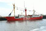 Die Zeit der Feuerschiffe ist lngst vergangen. Einige stehen nun als Museumsschiff der ffentlichkeit zur Verfgung. Hier steht die Elbe 1 (IMO 1000170) im Hafen von Cuxhaven. Sie ist 57,3m lang und 9,8m breit. Aufgenommen am 5.7.2007