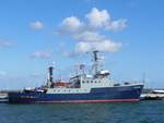Das deutsche Schiff HYDROGRAF, IMO 6724440, der Reederei Nordlicht GmbH, Cuxhaven am 10.09.2020 im Hafen von Sassnitz.