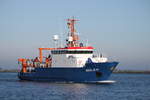 Das Fischereiforschungsschiff Solea(Heimathafen Cuxhaven)beim Einlaufen in Warnemünde.24.02.2019