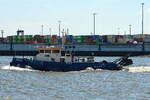 Das Planierschiff CHICAGO der Hamburg Port Authority ENI:04814070 Flagge:Deutschland L�nge:27.75m Breite:10,21m am 23.06.26 im Hamburger Hafen aufgenommen.