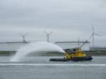 rpa 14 ,Kstenwache,ist 30 m lang 8 m breit, beim Lschkanonentest am Europoort,Rotterdam.10.11.2008