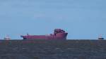 Die Ceona Amazon am 03.05.2014 auf der Weser vor Fedderwardersiel.