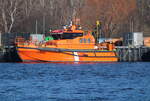 Das Lotsenboot Jasmund lag am 27.02.2022 in Warnemünde.