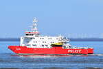 ELBEPILOT , Lotsenschiff , IMO 9514793 ,  60.51 x 25.16 m , Baujahr 2009 , Cuxhaven , 20.04.2022