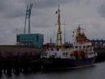 Loodsboot 6 (IMO:8424886; 55x9mtr.; 625t; Bj.1977)ist in den frhen Morgenstunden bei Vlissingen festgemacht; 110830