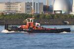 Schlepper und Schuber ELBCLEARING 3 (ENI 05117420); Datum: 15.07.2026; Aufnahmeort: Elbe/Hafen Hamburg, Deutschland.