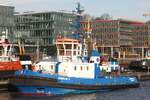 Schlepper FAIRPLAY X; Eigner/Betreiber: Fairplay; Aufnahmeort: Elbe/Hafen Hamburg, Deutschland; Datum: 25.02.2014; Info: (IMO 9541681)  Schottel ASD Tug / GT 308 / Lüa 25 m, B 11,2 m, Tg 5,35 m / 2 ABC 8MDZC 4-Takt-Diesel, ges. 3700 kW, 5030 PS, 2 Schottel SRP 1515 CP in Kort-Düse, 12,3 kn, Pfahlzug 70 t / 2009 bei Astilleros Armon Navia, Spanien. Das Bild zeigt die X am Schlepperponton Neumühlen.