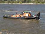 LÖWE (ENI 05101990) am 21.4.2015, Hamburg, Elbe vor dem Bubendeyufer /  Ex-Namen: BRENT BROOKE (1948), Schlepper, 441 kW, 600 PS, LÖWE (1971), A.u.H.