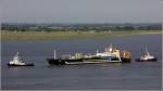 Am 12.06.2015 kommt die 1988 gebaute BX-791 JAN MARIA (IMO 8707446) von einer Fangreise nach Bremerhaven zurück. Die beiden Schlepper WESER und TURM unterstützen sie bei der Einfahrt in den Fischereihafen. Die JAN MARIA ist 126 m lang, 18 m breit und hat einen Tiefgang von 6,5 m. Die BRZ/GT beträgt 7.646, die DWT 3.250 t. Heimathafen ist Bremerhaven.