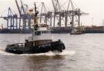FAIRPLAY III in Hamburg anno 1998 unterwegs. Interessant ist der erhhte Fahrstand. 