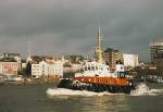 Hamburg 92 - FAIRPLAY IV schumte damals noch fleiig durch den Hafen.Die Aufbauten brigens in denselben Farben wie die der Bugsierschlepper. 