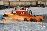 Schlepper OTTO HÖCH; Eigner/Betreiber: HPA; Aufnahmeort: Elbe/Hafen Hamburg, Deutschland; Datum: 06.02.2012; Info: (H 4002) (ENI 04814270), Länge 21,50 m /  Breite 6,17 m / Tiefgang 1,83 m 