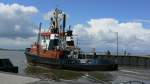 Der Schlepper Wolf am 21.06.2009 vor Bremerhaven.