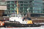 Schlepper WILHELMINE; Aufnahmeort: Elbe/Hafen Hamburg, Deutschland; Datum: 08.02.2012; Info: (IMO 8007133)  Lüa 26,19 m, B 8,84 m, TG 4,4 m / 2 Schottel, 2 Diesel, 4-Takt, 6-Zyl., Deutz SBA6M528,