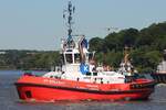 Schlepper ZP BULLDOG; Eigner/Betreiber: Kotug; Aufnahmeort: Elbe/Hafen Hamburg, Deutschland; Datum: 10.06.2015; Info:  (IMO 9597367) ATD 2412 / BRZ 299 / Lüa 24,74m, B 12,63 m, Tg 6,45 m / 2 Caterpillar-Diesel, ges. 4200 kW, 5712 PS, 12 kn, Pfahlzug 70 t / 2012 gebaut. Das Bild zeigt die ZP BULLDOG oberhalb Teufelsbrück auf Kundschaft wartend.