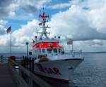 SAR „ BREMEN “Seenotkreuzer der 27- Meter-Klasse mit Tochterboot „ VEGESACK “ Station in Grmitz in Holstein Baujahr 1993  L 28,25 m B 6,53 m Besatzung 8 Pers.