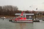 Seenotrettungsboot  Kurt Hoffmann  - 30.11.2016 - Insel Rügen, Hafen von Glowe