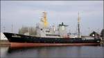 Die 1977 gebaute MEERKATZE (IMO 7600574) war bis Anfang 2009 als Fischereischutzboot fr die Bundesanstalt fr Landwirtschaft und Ernhrung im Einsatz. Hier liegt sie am 12.04.2009 in Cuxhaven. Inzwischen wurde sie verkauft und fhrt unter dem Namen AQUARIUS unter der Flagge von Gibraltar. Lnge: 77 m, Breite: 11 m, GT: 1812.