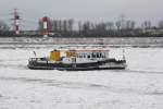 WSA Eisbrecher Bffel aus Lauenburg am 08.02.2012 auf der Sderelbe bei Altenwerder.