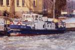 Schubschlepper Geier vom WSA Berlin als Eisbrecher in Köpenick.