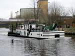 Arbeitsschiff  KRAKE  des WSA Berlin , 05026730 , 21,63 x 5,10 , am 05.04.2012 im Teltowkanal zu Tal am Hafen Berlin-Steglitz.