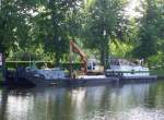 Schubboot Lurch mit Baggerprahm Wiesel im Oberwasser der Brandenburger Vorstadtschleuse am 15.05.08.
